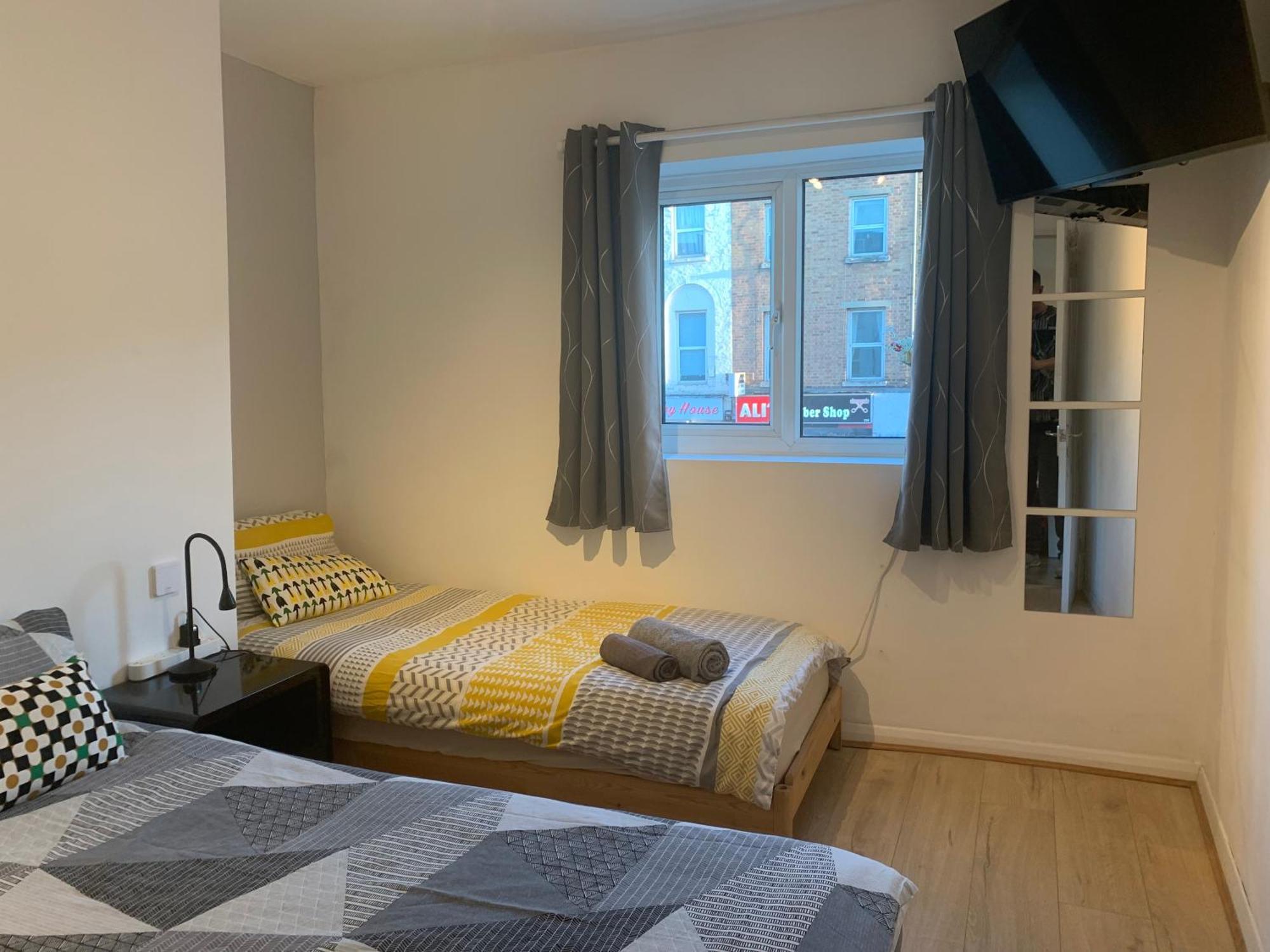 Bethnal Green/Brick Lane 2 Bedroom Apartment Londen Buitenkant foto